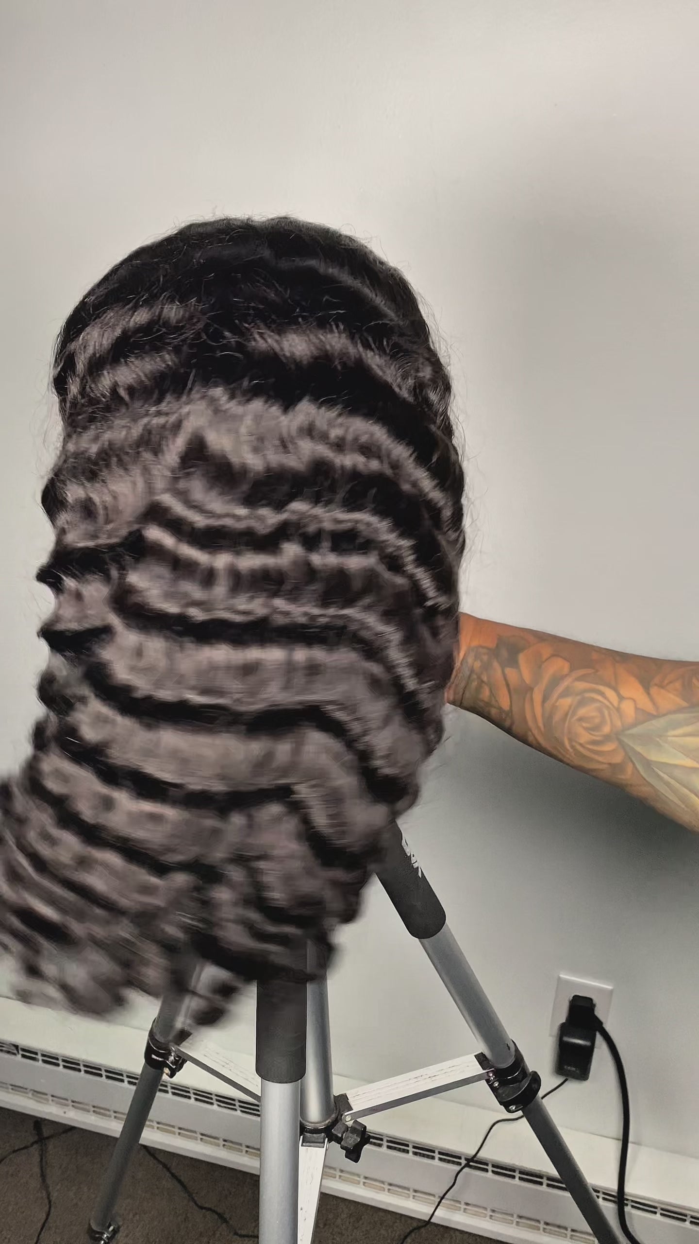 Full DeepWave Wig